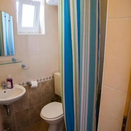 In With Balcony, Air Conditioning, Wifi, Washing Machine Appartement Vodice